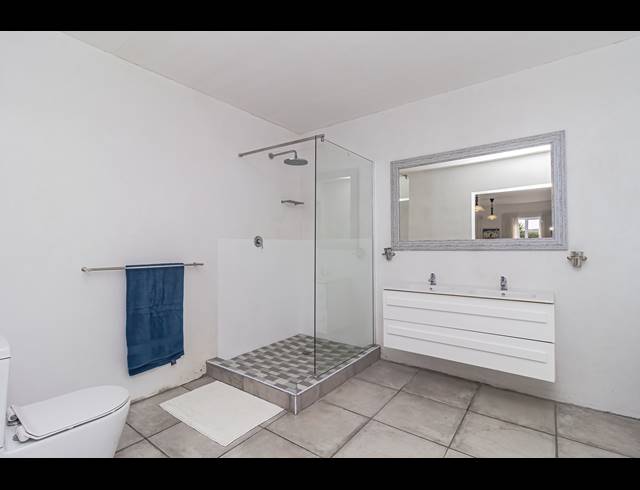 3 BEDROOM HOUSE FOR SALE IN GROTTO BAY